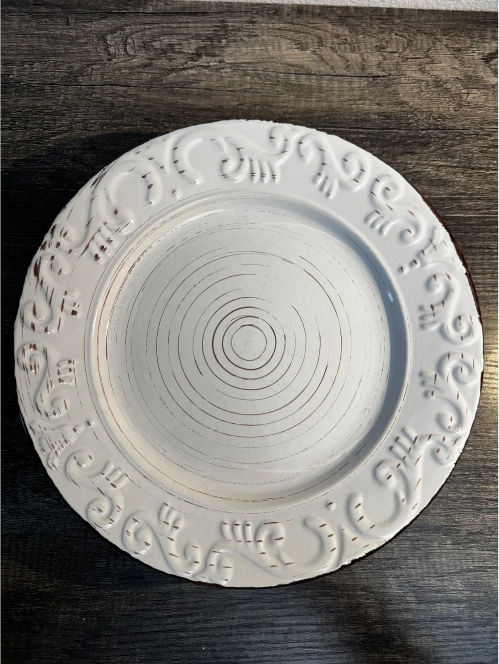Mikasa Gourmet Basics Trellis 10.5” Dinner Plates Set of 4 Stoneware